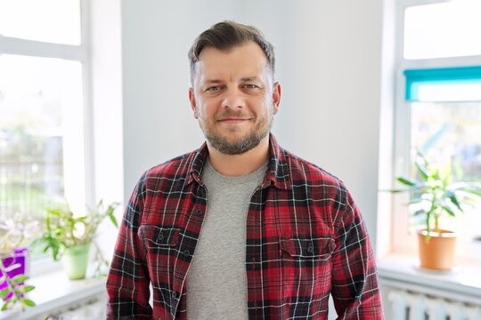 Chris R. • 42